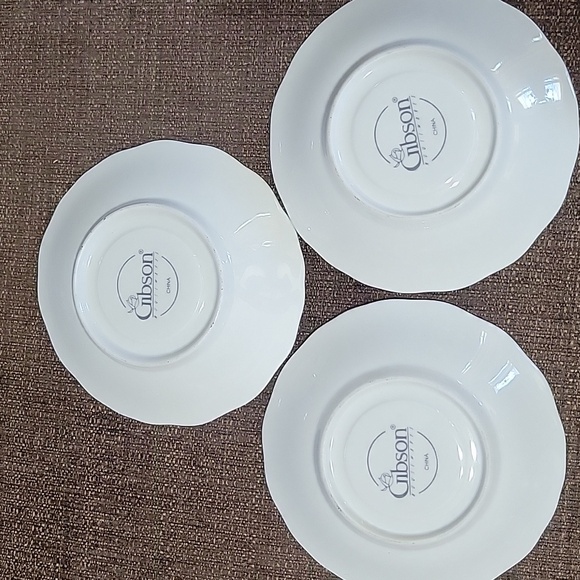 3 coffee cup saucers - Picture 3 of 6